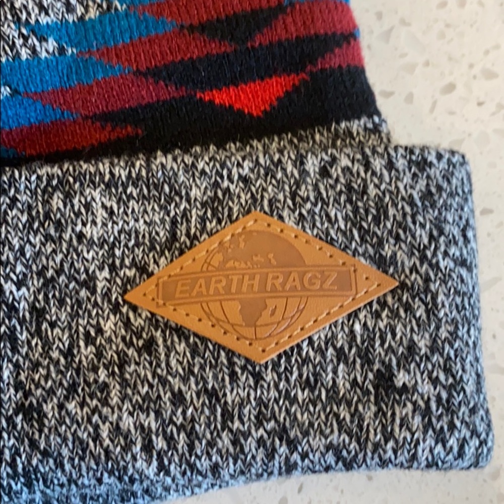 Earth Ragz Rolled Beanie Hat with Pom Pom - Picture 2 of 7